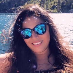 Meet your Posher, Milena